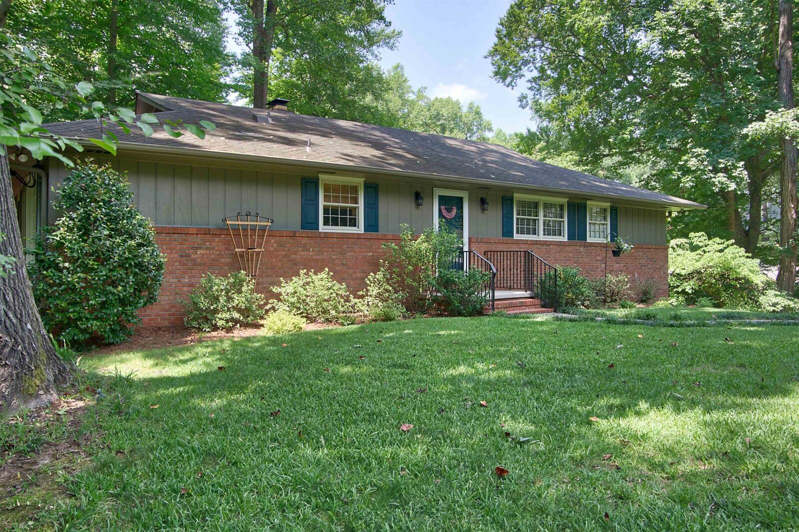 Property Photo:  504 Perrin Drive  SC 29307 