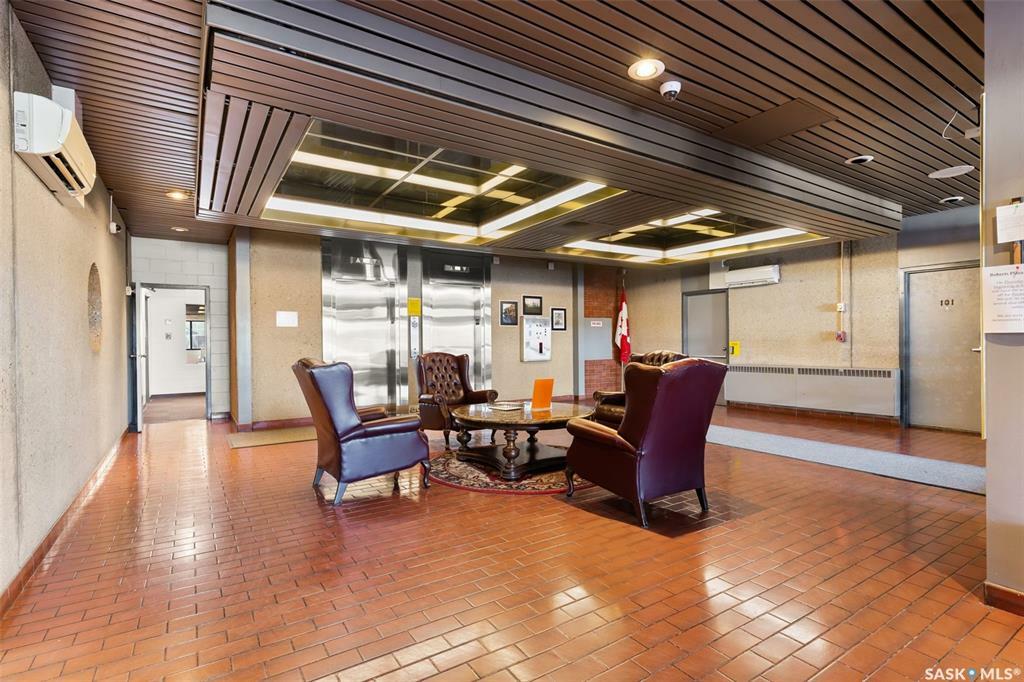 Property Photo: 3520 Hillsdale Street 1408 SK S4S 5Z5