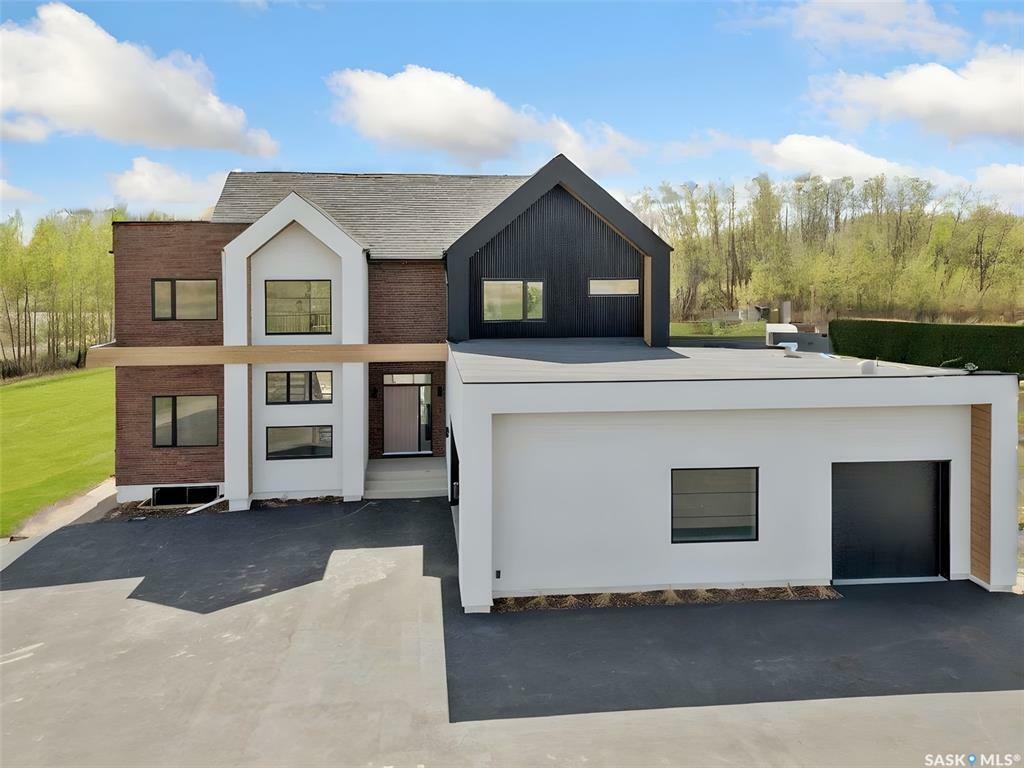 Property Photo: Rural Address SK S7T 1E4