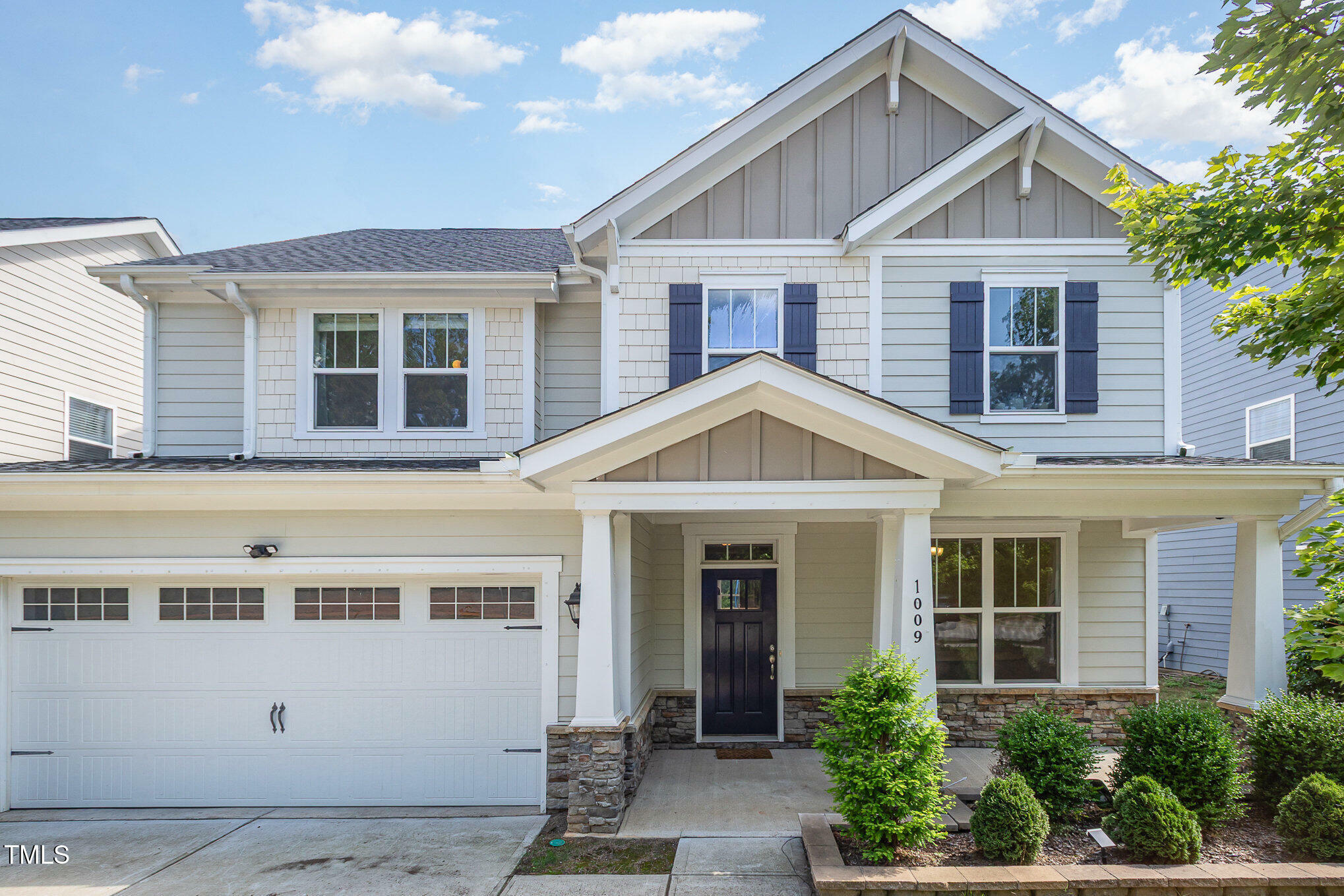 Property Photo: 1009 Travern Drive NC 27603