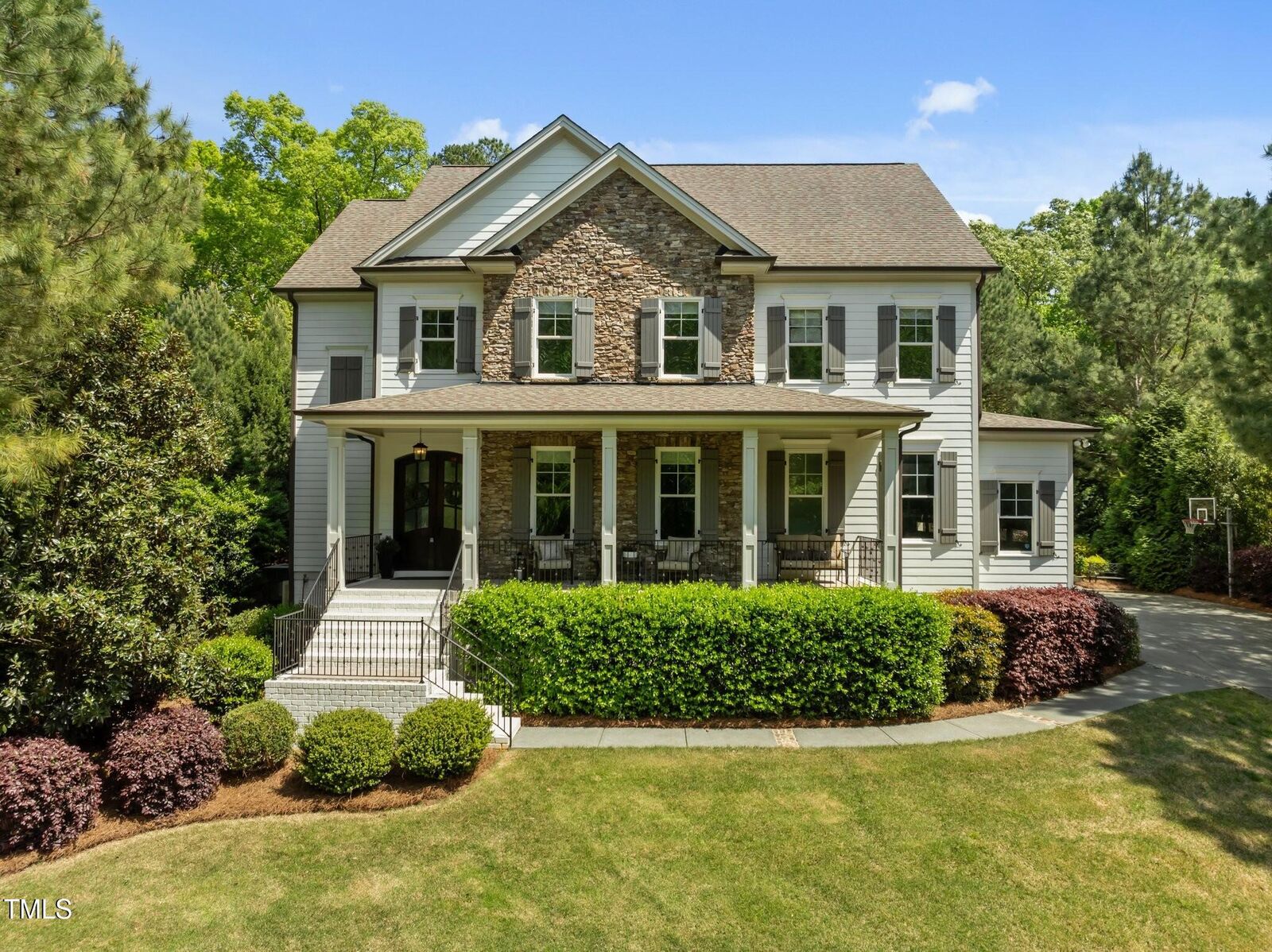Property Photo:  3913 Orchard Point Court  NC 27539 