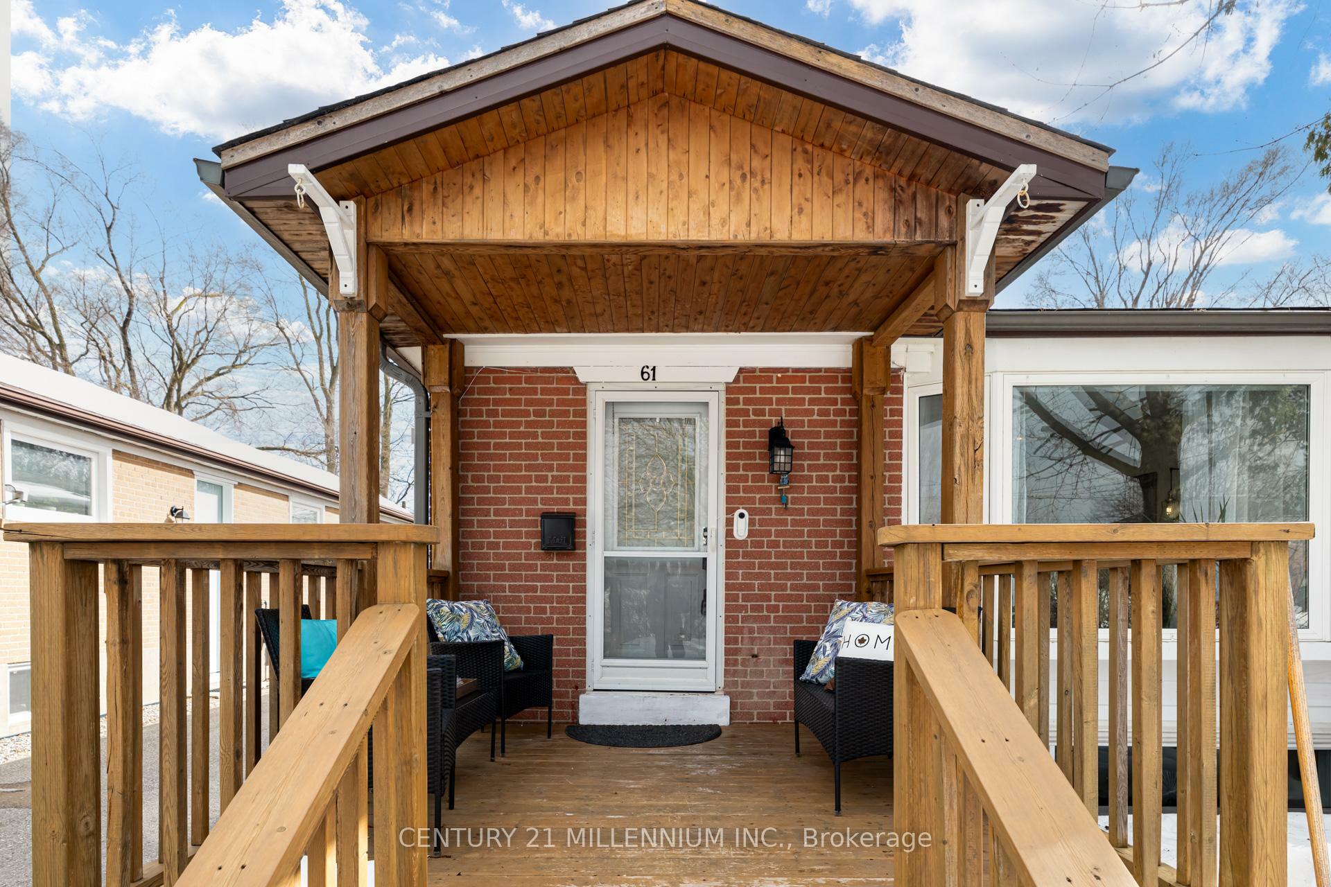 Property Photo: 61 Newlands Avenue ON M1L 1S1