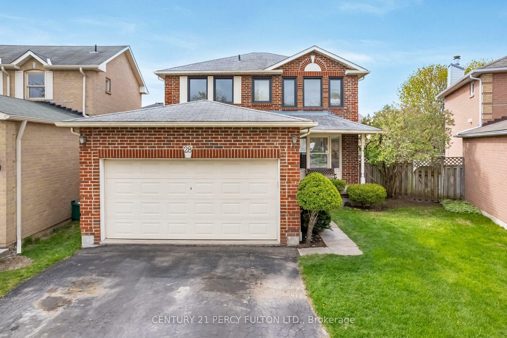 Photo de la propriété: 28 Noake Crescent ON L1T 3L4