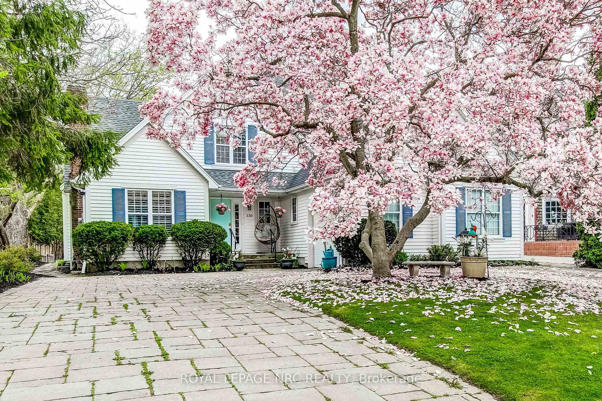 Property Photo: 330 Gate Street ON L0S 1J0