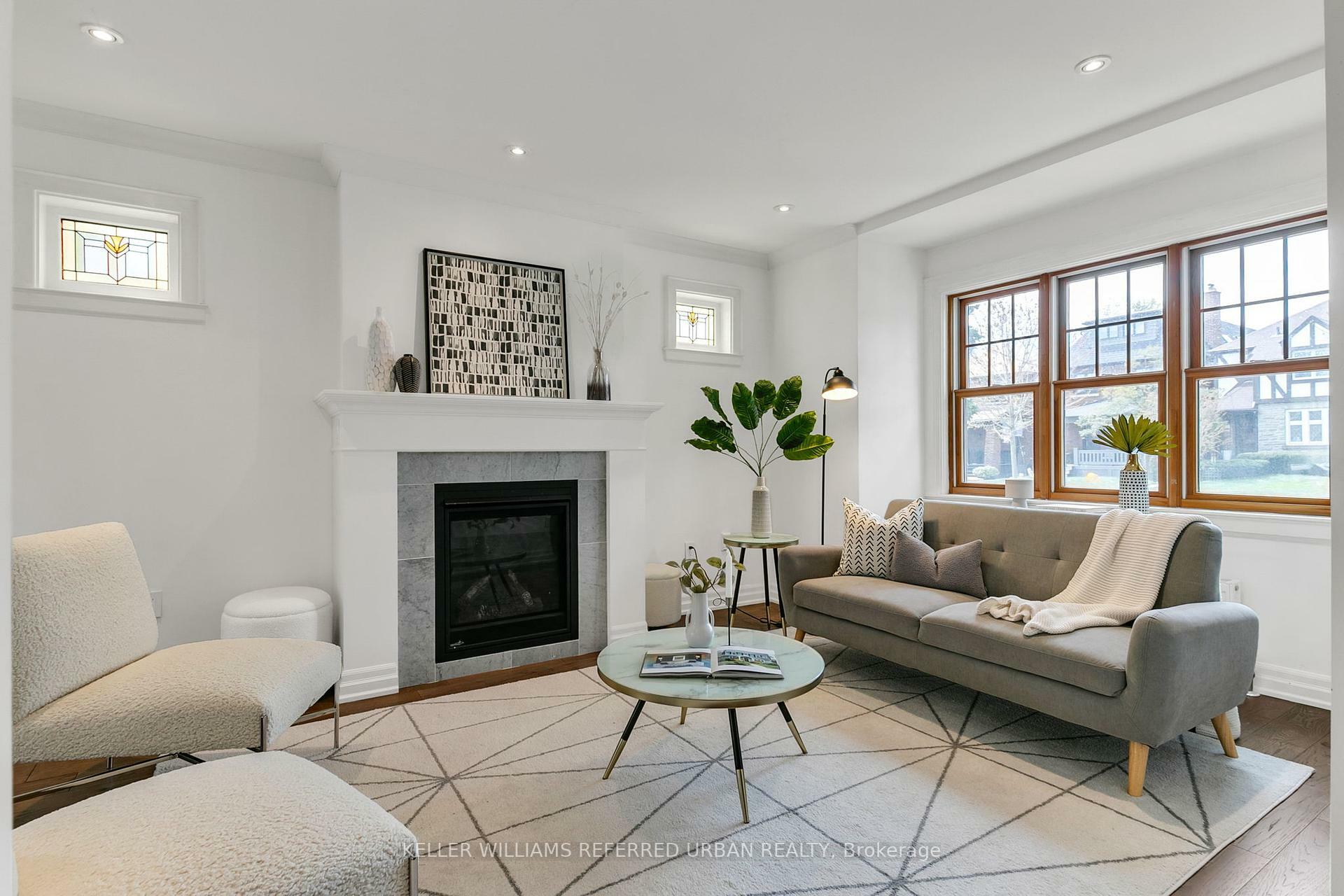 Property Photo: 21 Donegall Drive ON M4G 3G6