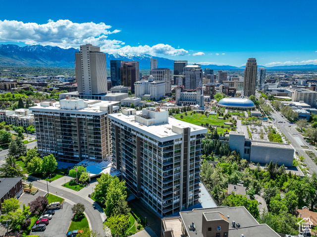 Property Photo: 241 N Vine St 903 W. UT 84103