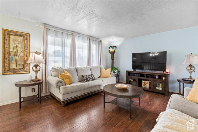 Property Photo: 1471 W 1460 N UT 84604