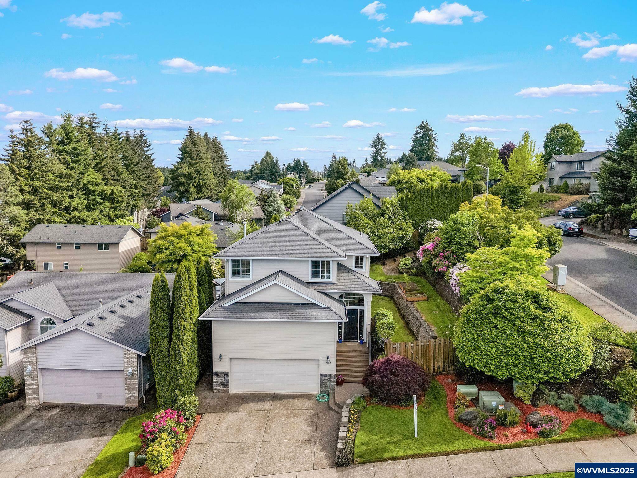 Property Photo: 1850 Shiloh St SE OR 97306