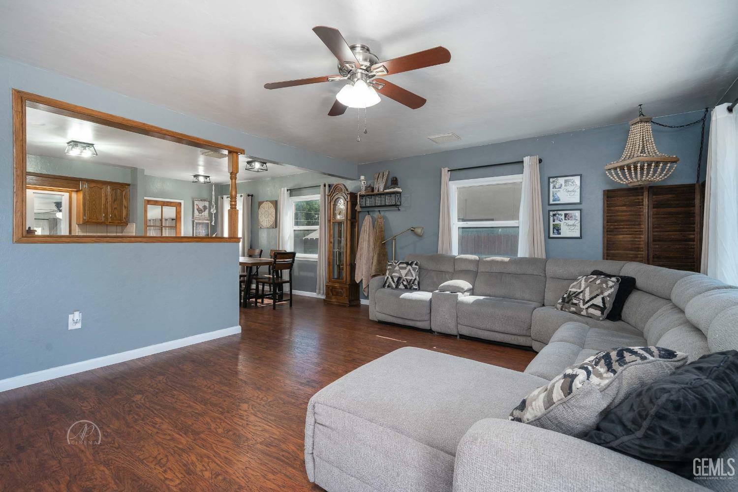 Property Photo:  110 E Lucard Street  CA 93268 