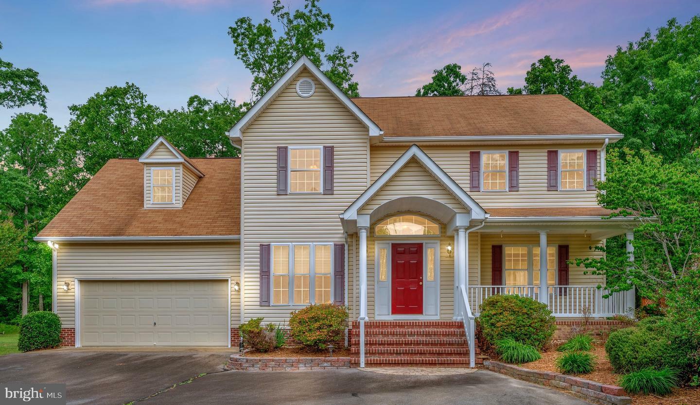 Property Photo: 314 Yorktown Boulevard VA 22508