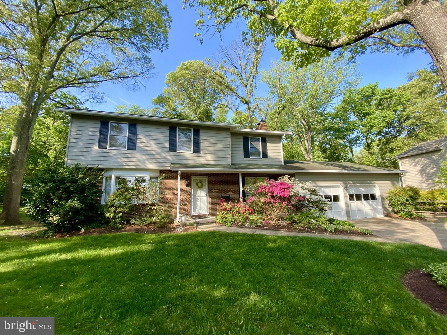 Property Photo: 890 Laurel Way MD 21012