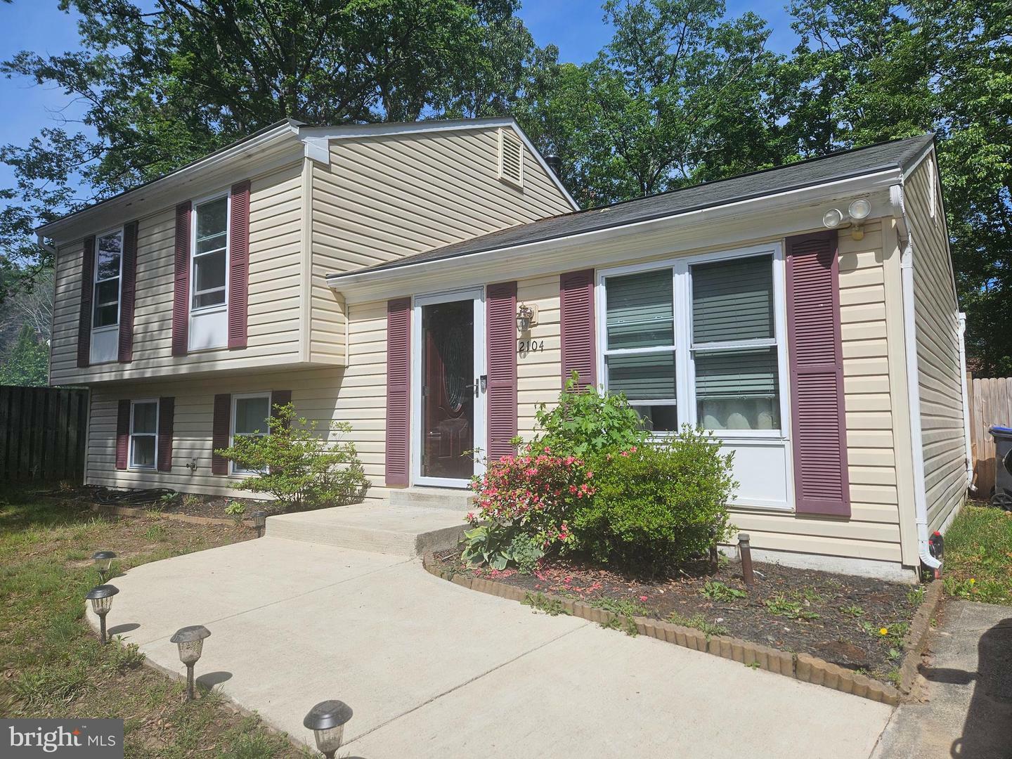 Property Photo: 2104 Gibbons Court MD 20602