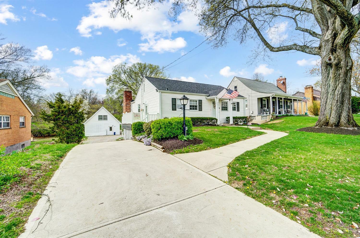 Property Photo: 3451 Ebenezer Road OH 45248