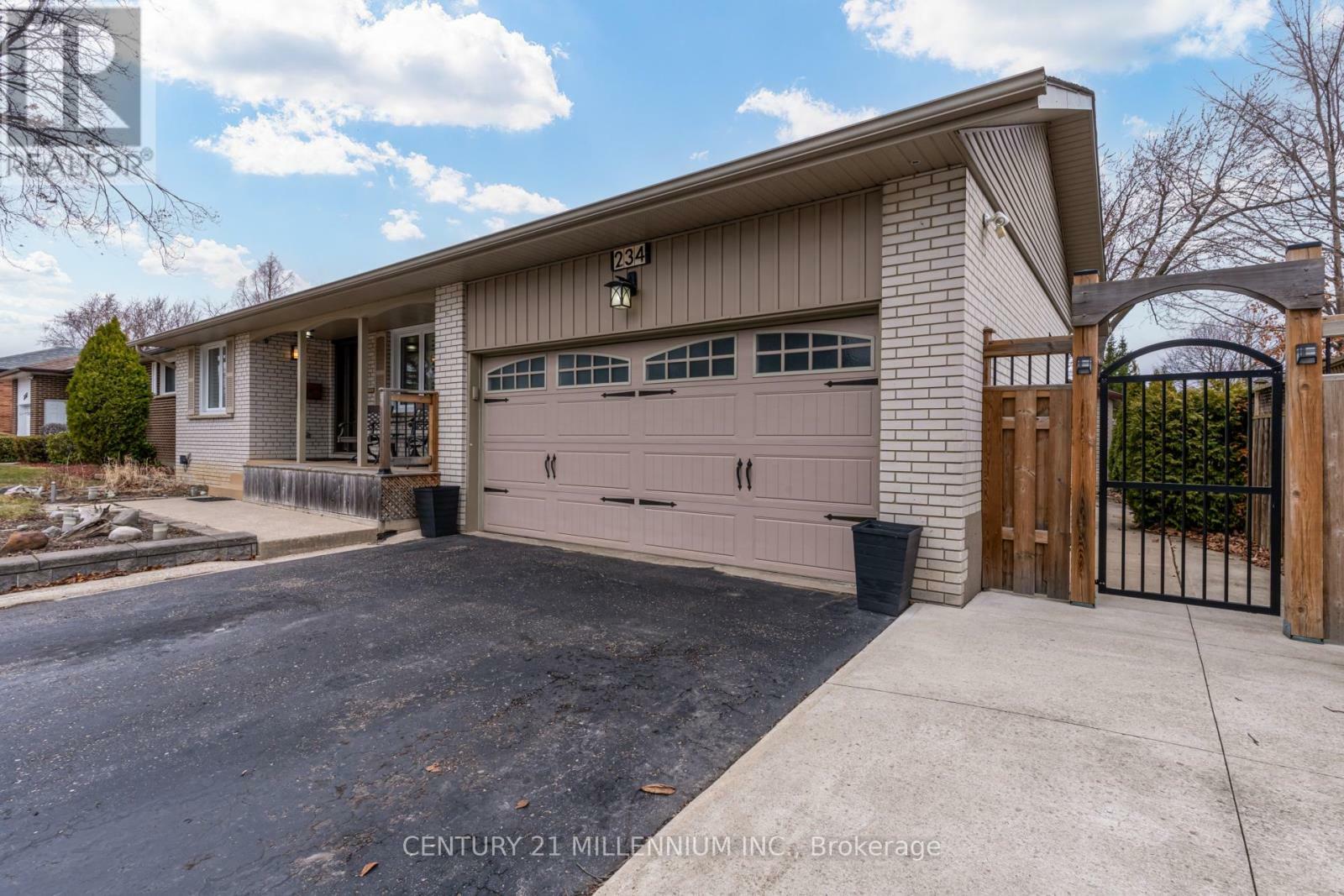 Property Photo: 234 Elizabeth Street South ON L6Y 1S1