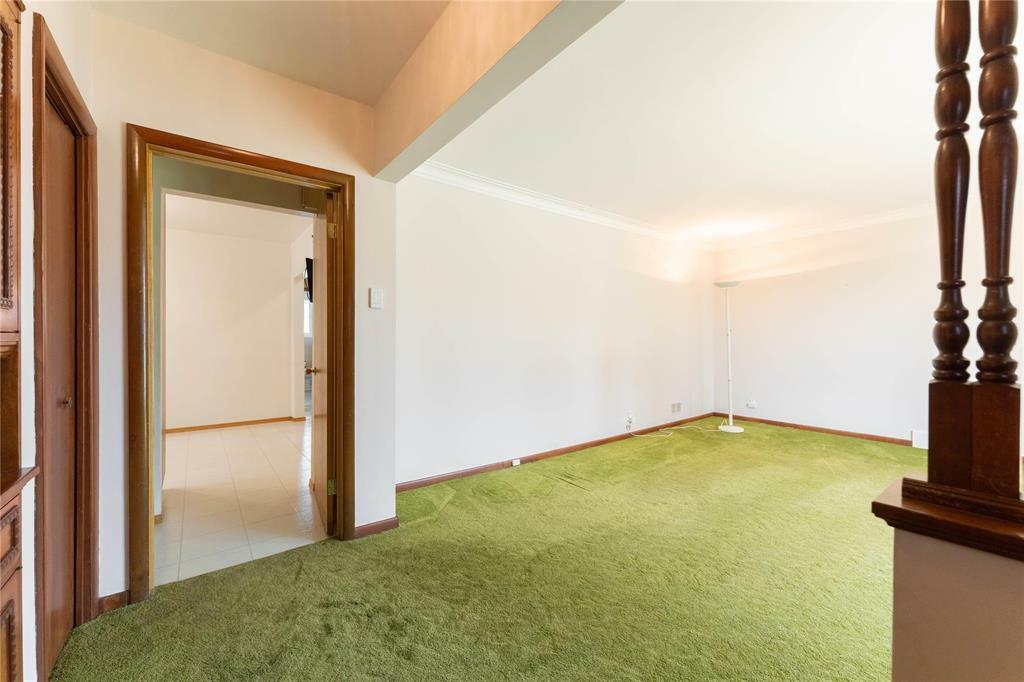 Photo de la propriété:  347 Winterton Avenue  MB R2K 1K3 