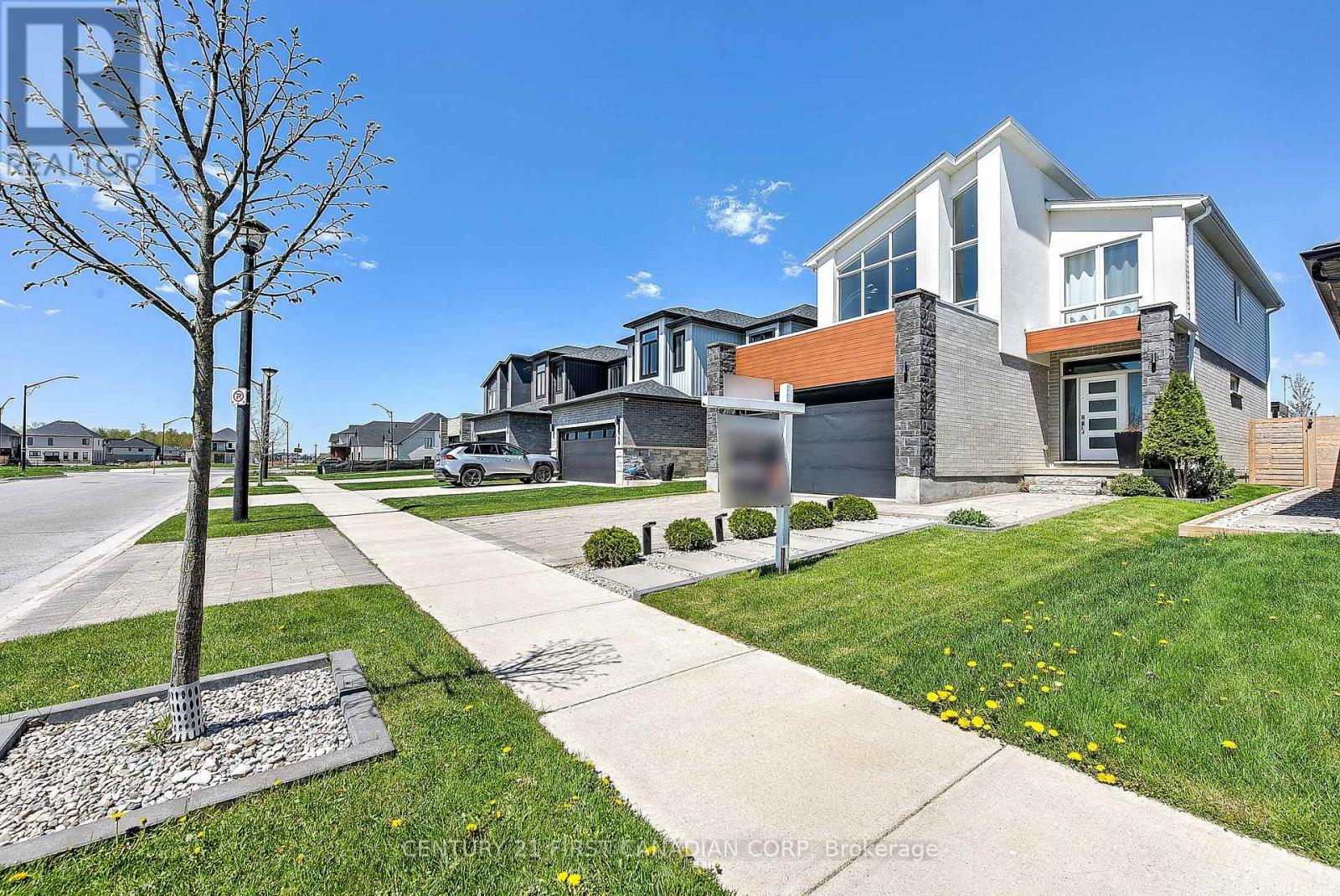Property Photo: 2464 Buroak Drive ON N6G 0L5