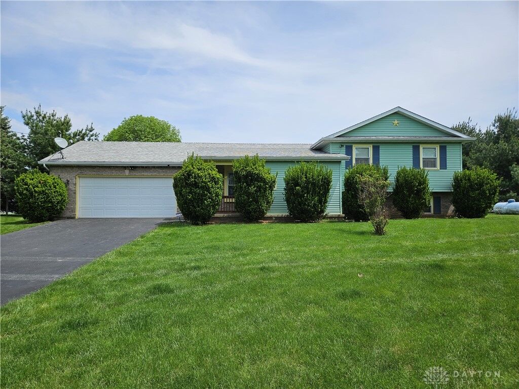 Property Photo: 620 Fletcher Pike OH 45368
