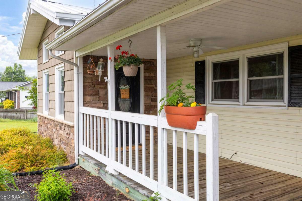 Property Photo: 191 Durham Street GA 30132