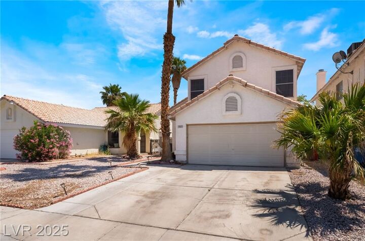 Property Photo: 1922 Falcon Ridge Street NV 89142