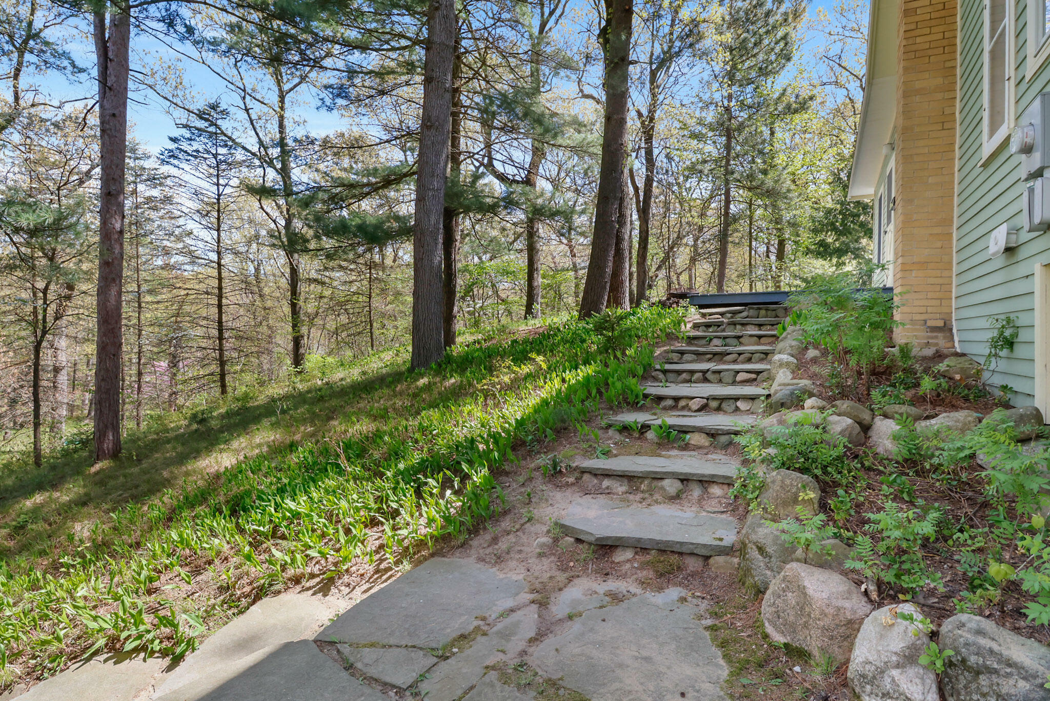 Property Photo: 5 S Coronada Avenue IN 46301