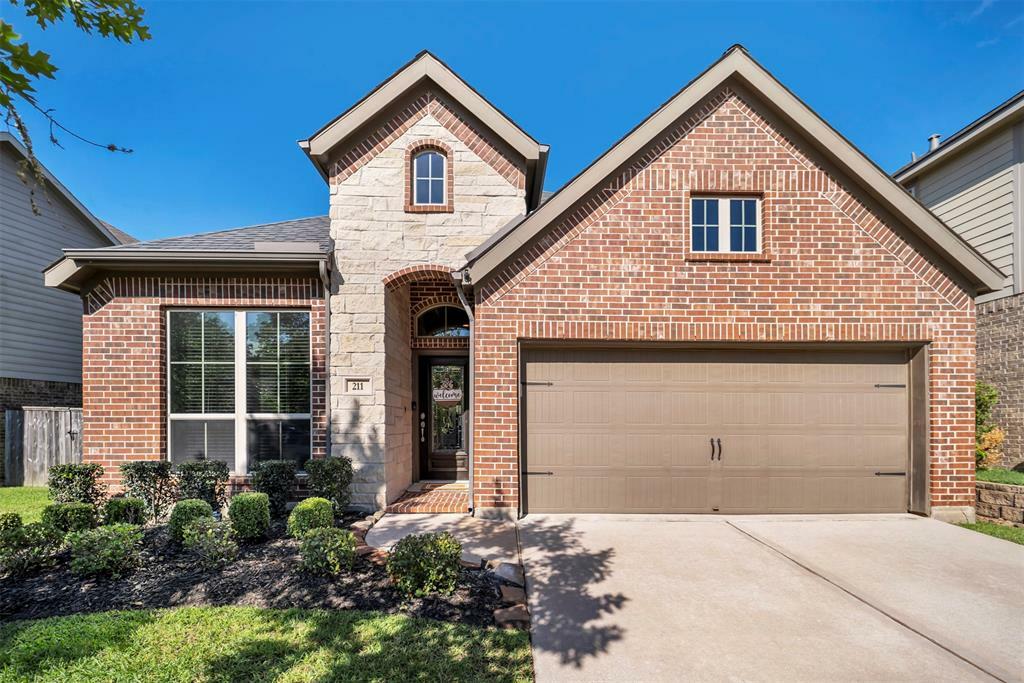 211 Clementine Court  Montgomery TX 77316 photo