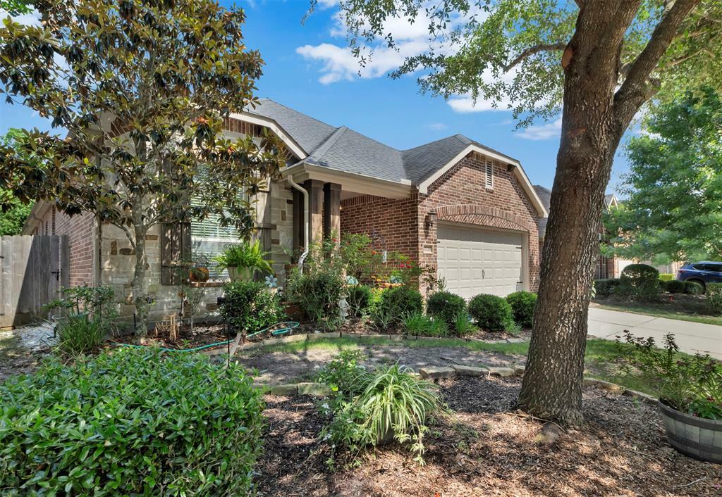 Property Photo: 17219 Rookery Court TX 77385