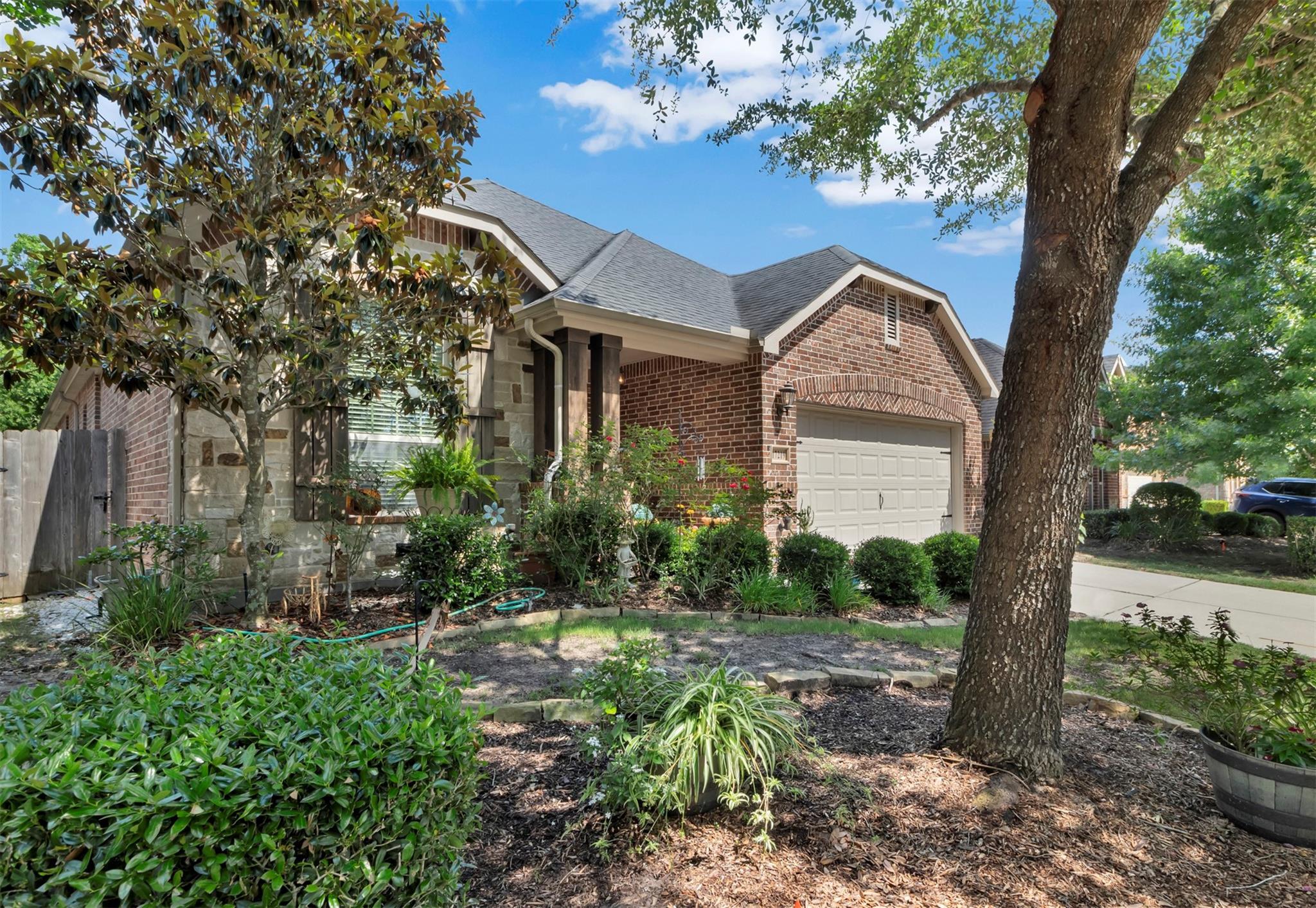 Property Photo: 17219 Rookery Court TX 77385