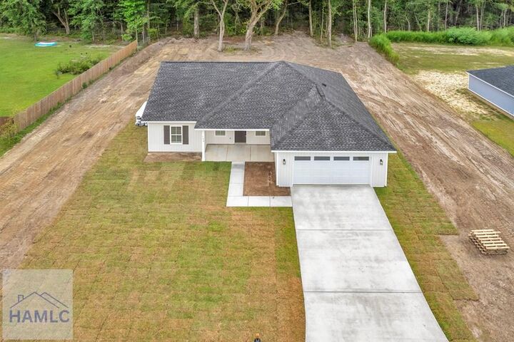 Property Photo:  130 Kalynne Way NE  GA 31313