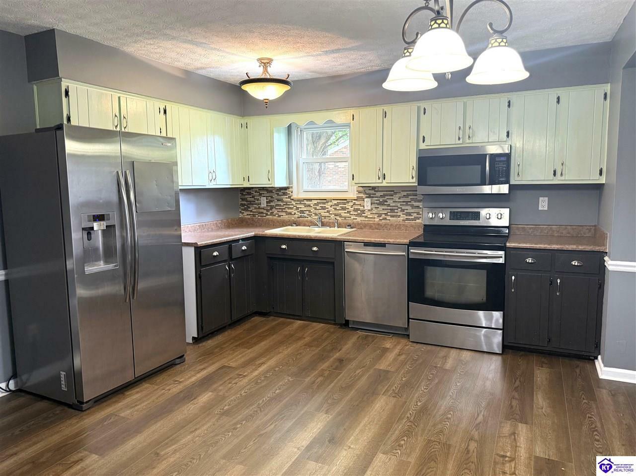 Property Photo: 506 Savannah Avenue KY 42701