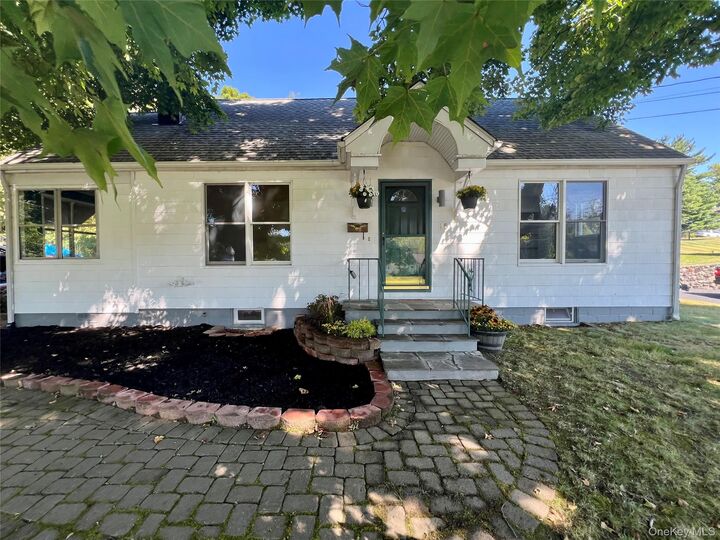 15 Scanlon Avenue  Florida NY 10921 photo