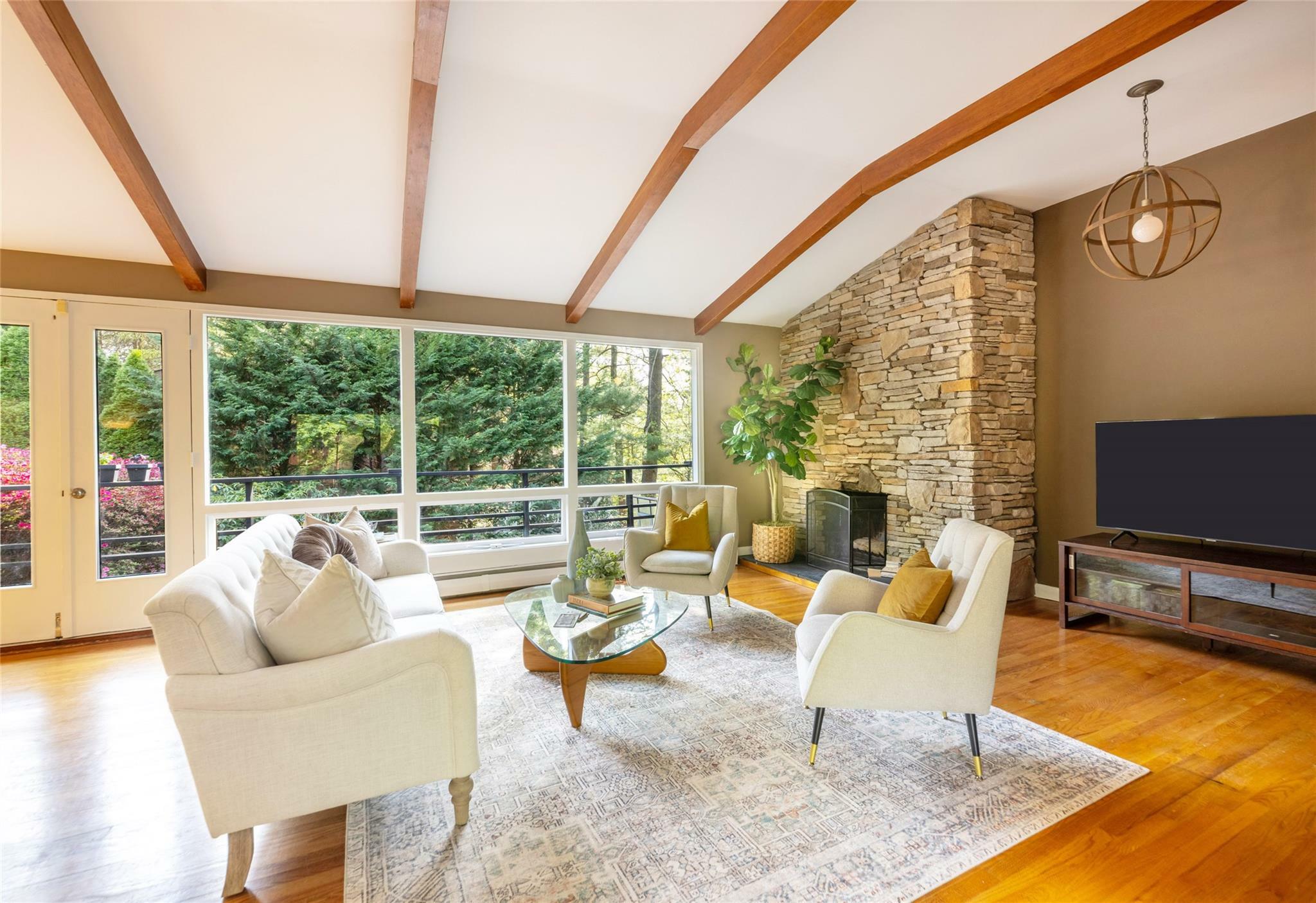 Property Photo: 80 Colonial Avenue NY 10522