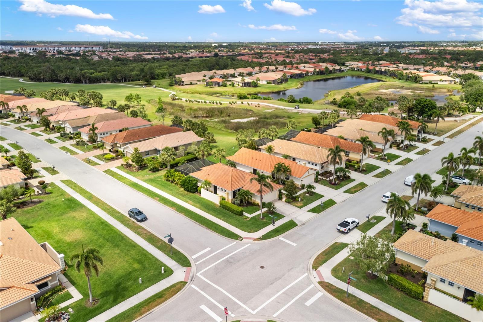Property Photo: 181 Padova Way 19 FL 34275