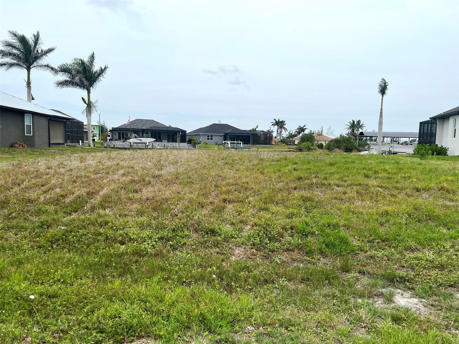 Property Photo: 15610 Margo Circle FL 33981