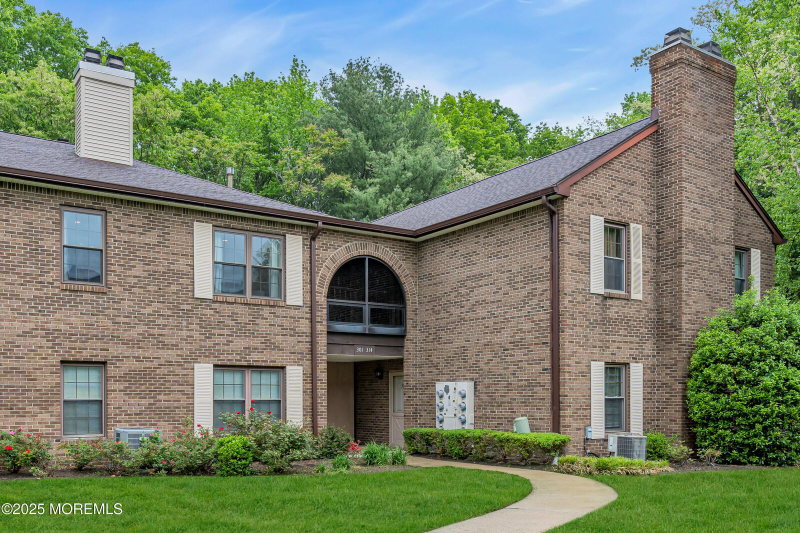 Property Photo:  314 Wellington Place  NJ 07747 