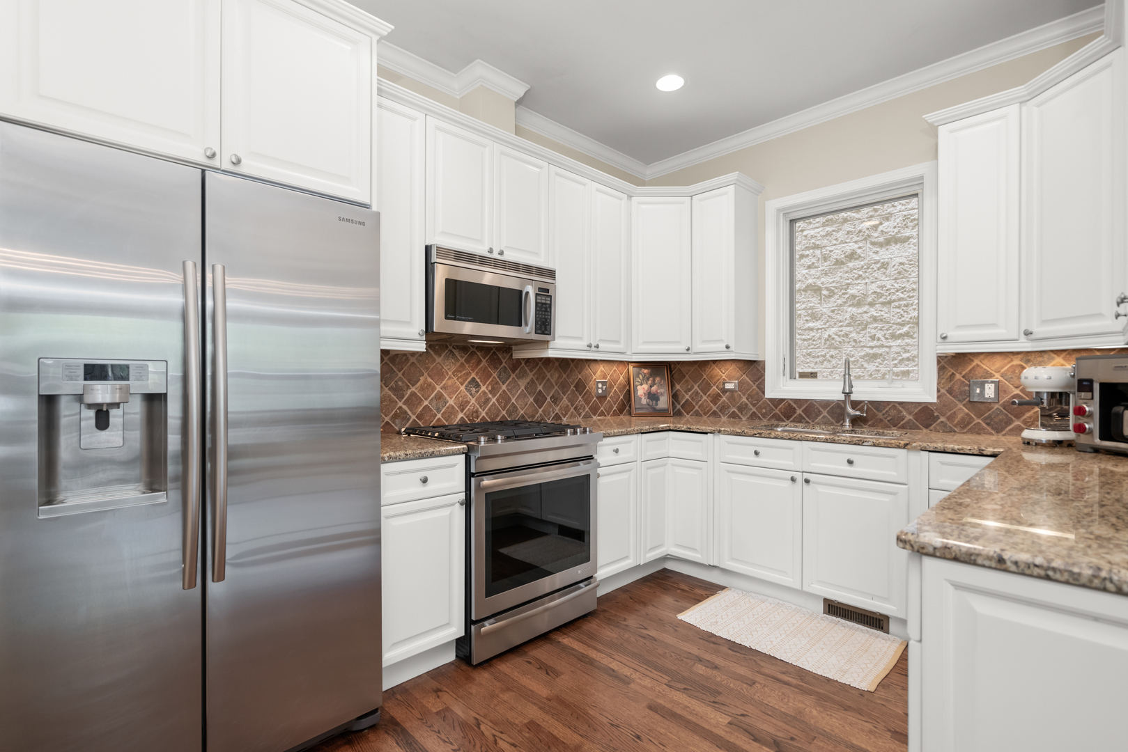 Property Photo: 3037 N Racine Avenue 1 IL 60657