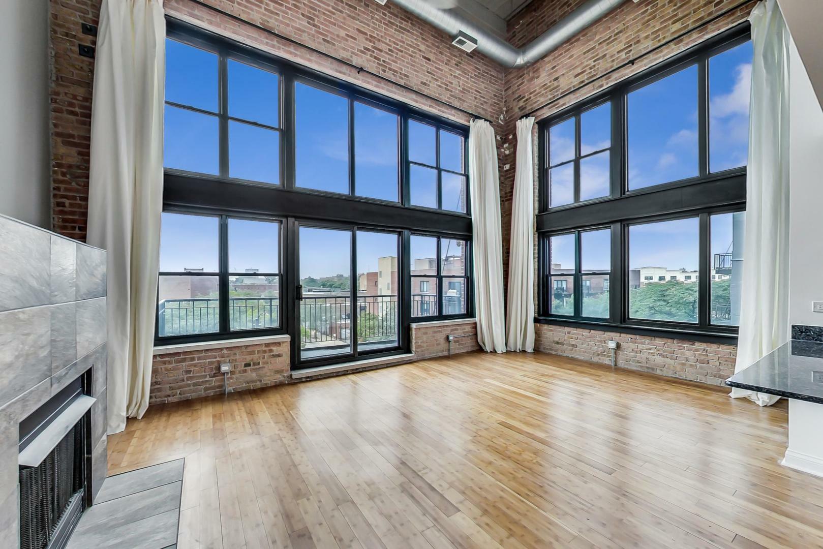Property Photo: 50 E 26th Street 418 IL 60616