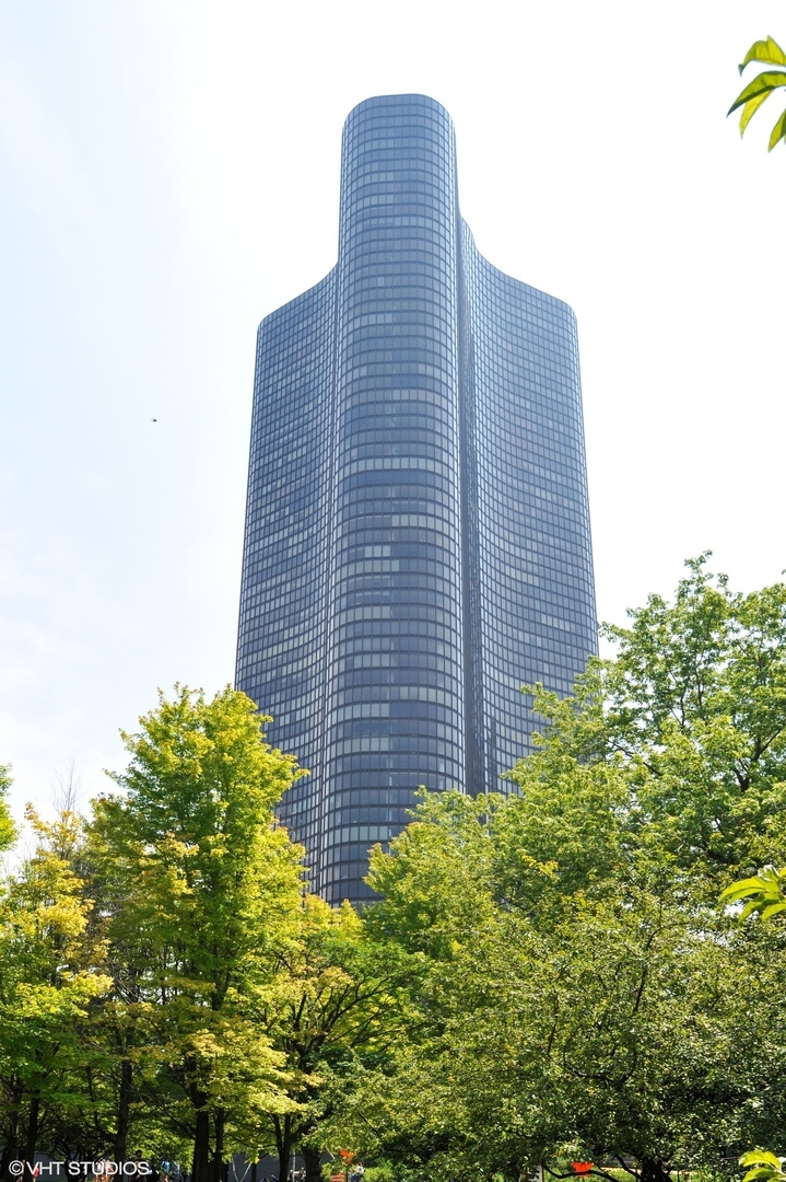 Property Photo: 505 N Lake Shore Drive 5908 IL 60611