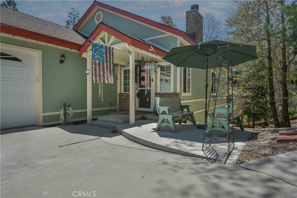 Property Photo: 949 Inspiration Drive CA 92352