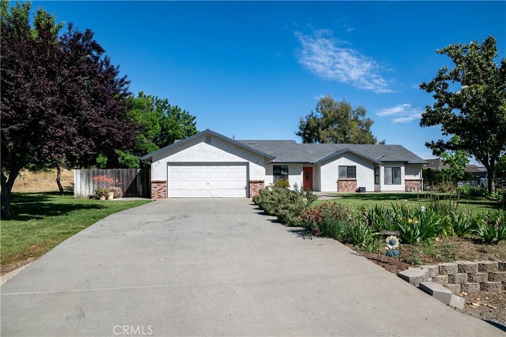 Property Photo: 6338 Countryside Court CA 95963