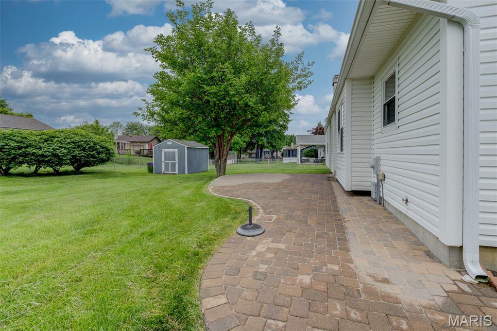Property Photo: 5 W Sunny Hill Boulevard MO 63376