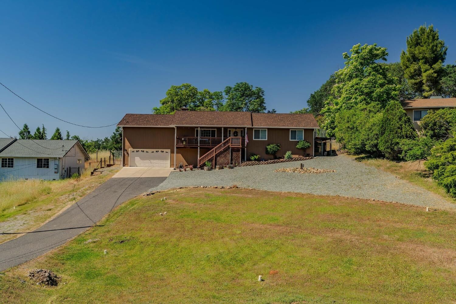 Property Photo: 3302 Crowell Lane CA 95252