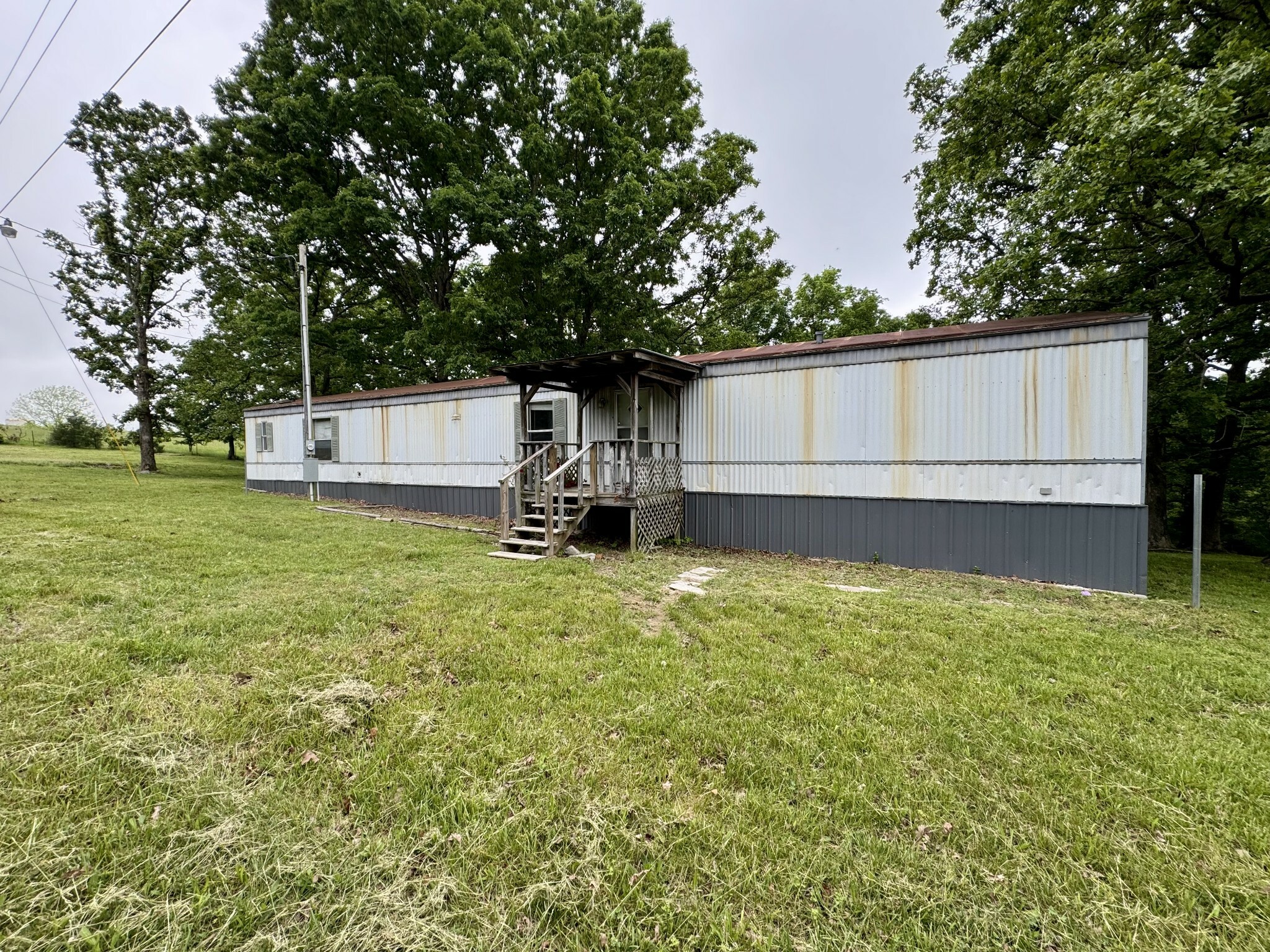 Property Photo:  797 Sheehy Rd  TN 37101 