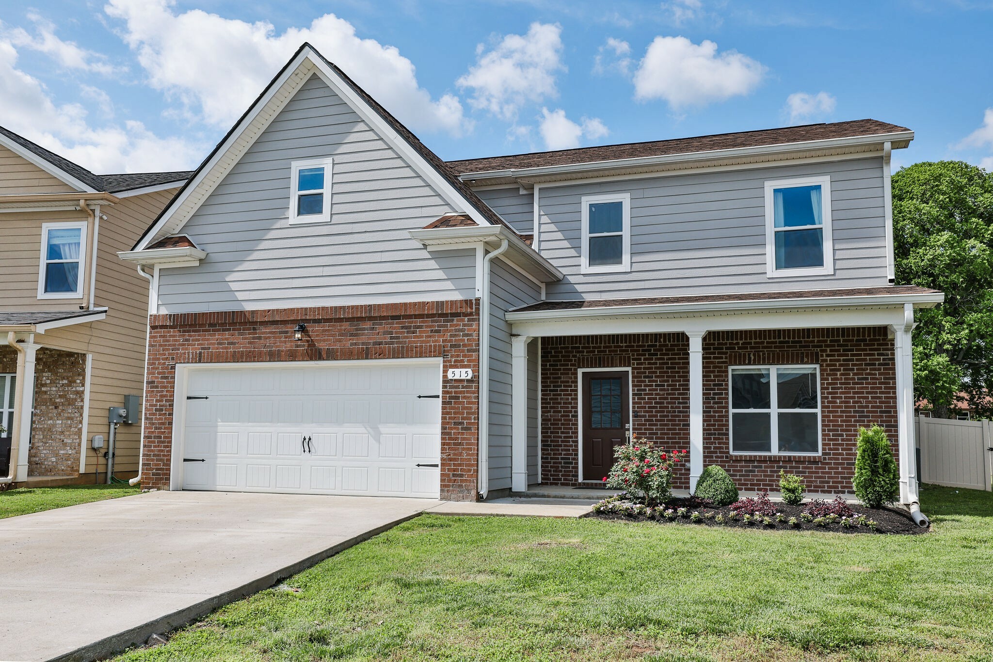 Property Photo: 515 Hawk Cv TN 37167