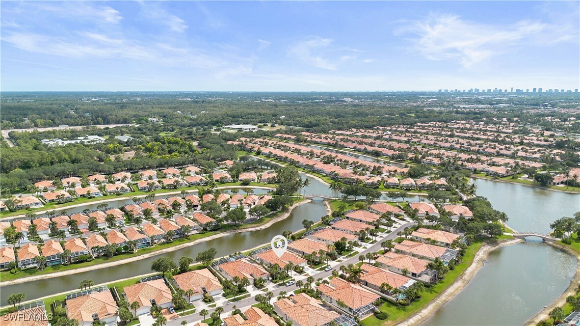 Property Photo: 4788 San Carlo Court FL 34109