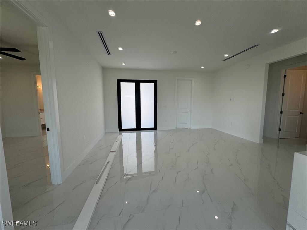 Property Photo: 4206 15th Street SW FL 33976