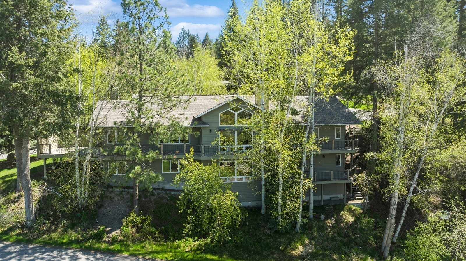 Property Photo: 240 Eagle Bend Drive MT 59911