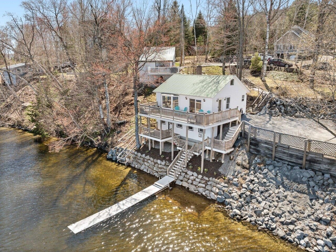 Property Photo: 201 &Amp 211 Cottage Road VT 05846