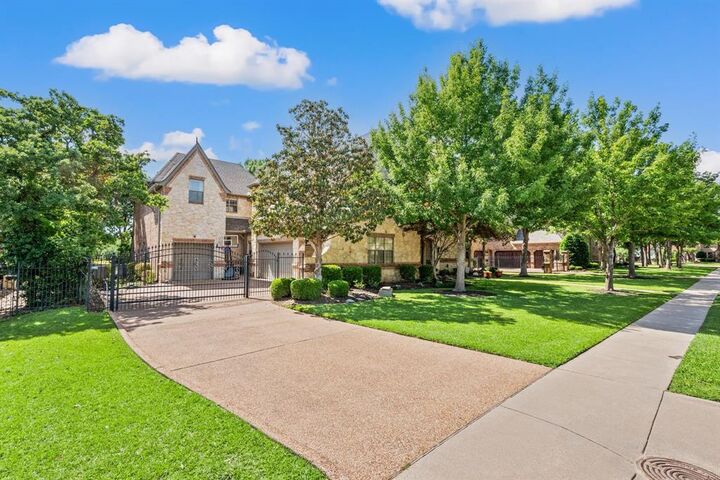 Property Photo:  2036 Bantry Drive  TX 76262 