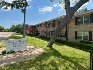 Property Photo: 7704 Royal Lane D TX 75230