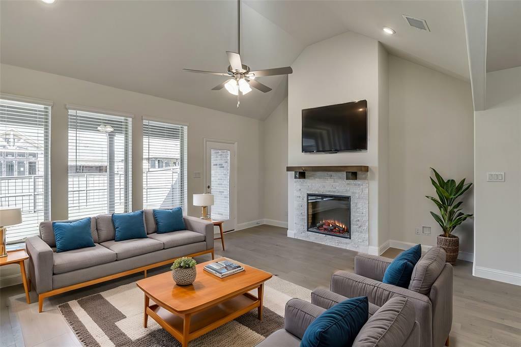 Property Photo: 3513 Wild Rye Trail TX 76084